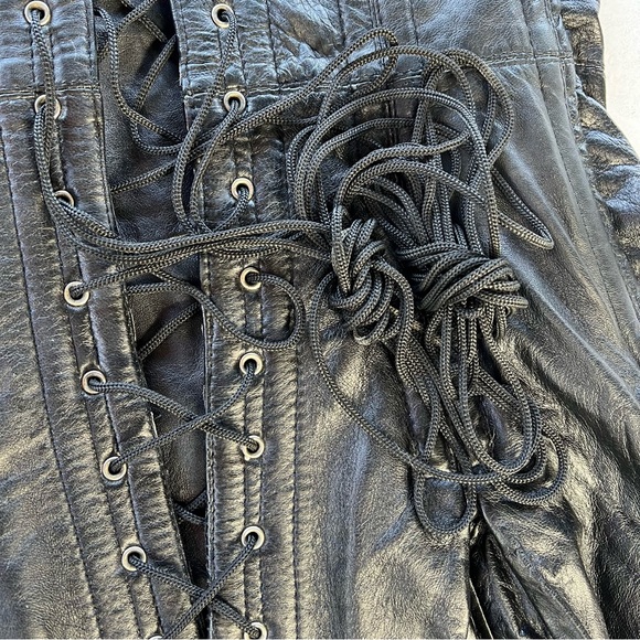 GENUINE LEATHER CORSET MINIDRESS - Picture 7 of 9